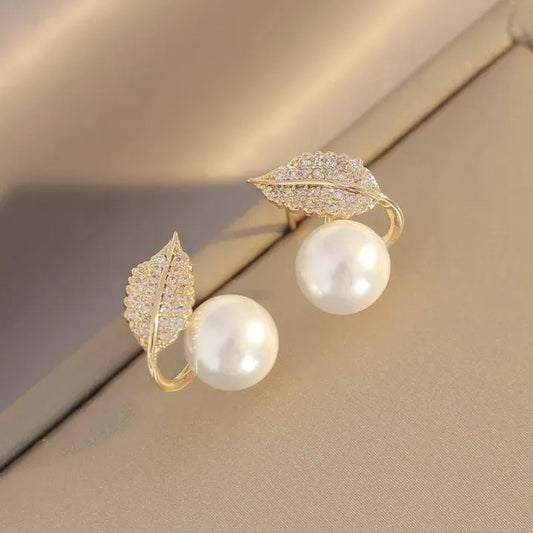 Leaf Pearl Earrings