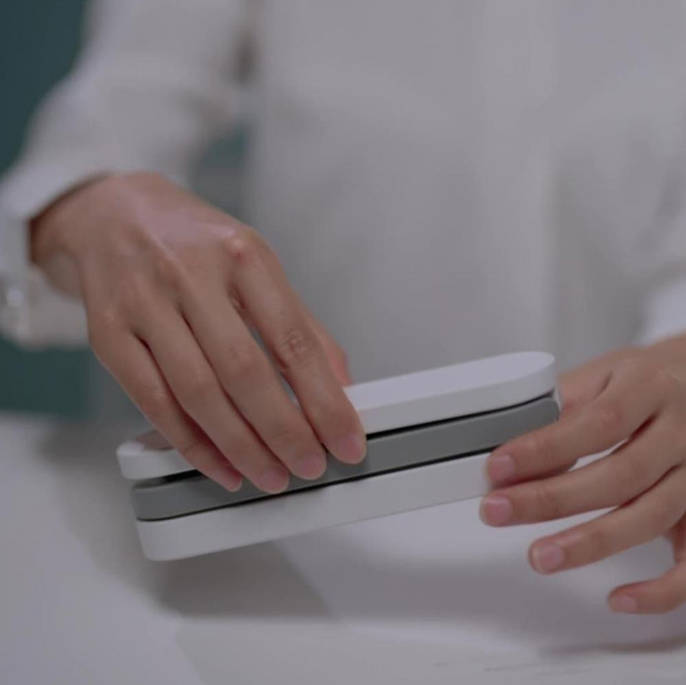 Folding Table Lamp – Rechargeable