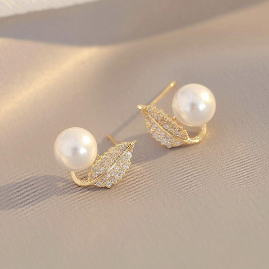 Leaf Pearl Earrings