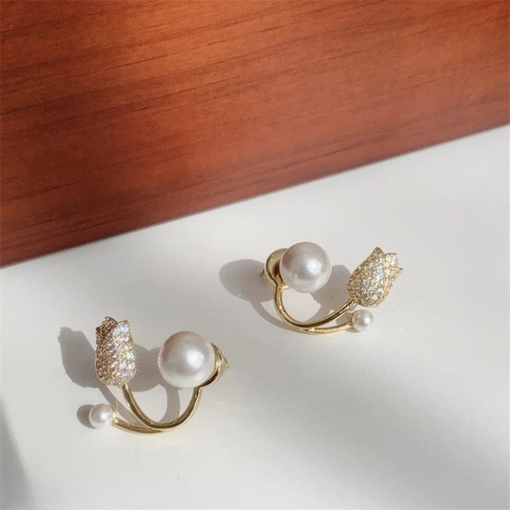 Pearl Zircon Korean Flower Earrings